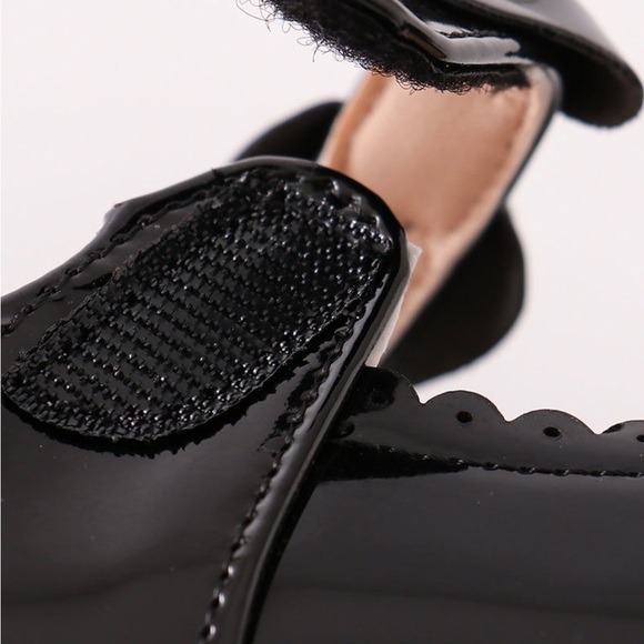 Little girl toddler Abby & Evie Black Patent Mary Jane Shoes, US Sizes 7-13 - Picture 7 of 8